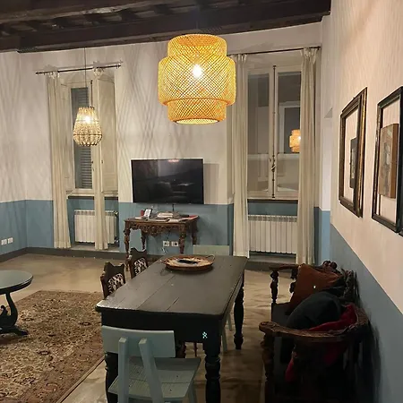 Apartman Charming In Monti, Steps To Colosseum Róma